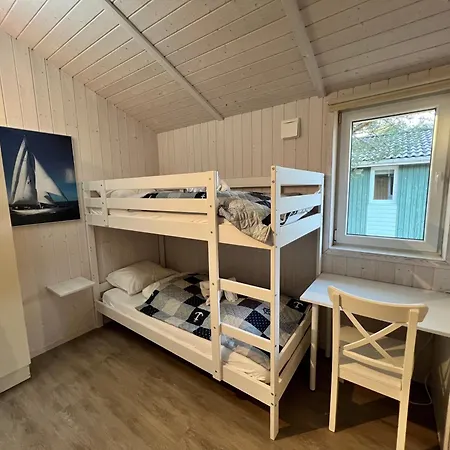 Holiday home Strandhaus Schatzkiste 18 *